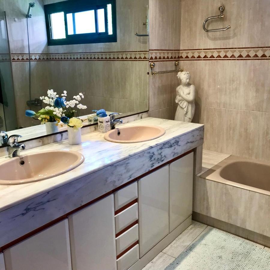 Maresto Apartamento Салоу Экстерьер фото